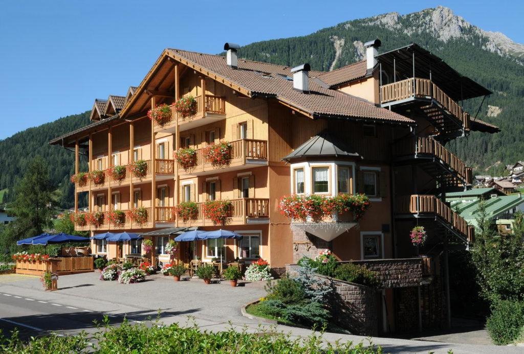 Hotel Vallechiara Moena Dış mekan fotoğraf