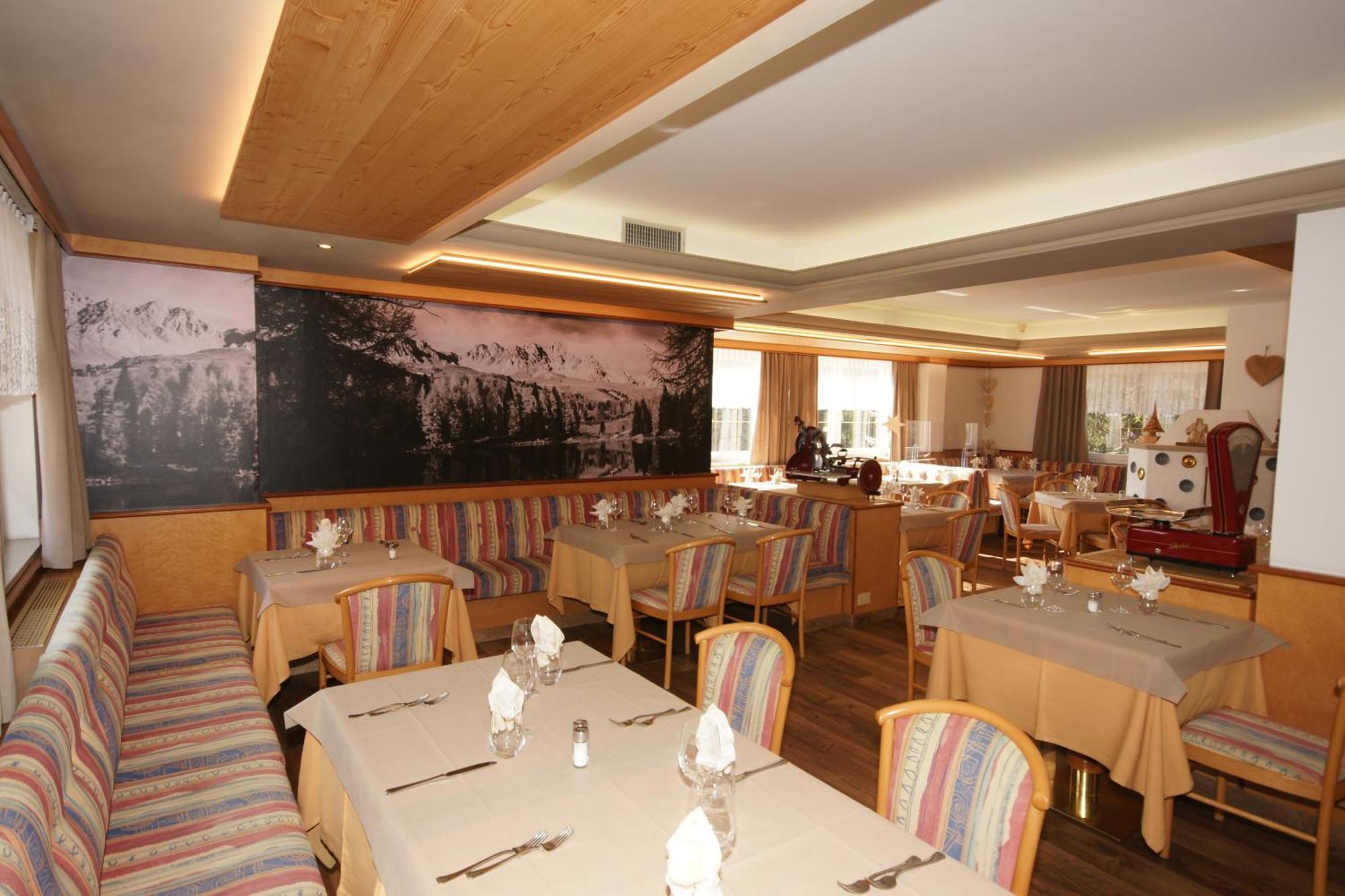 Hotel Vallechiara Moena Dış mekan fotoğraf